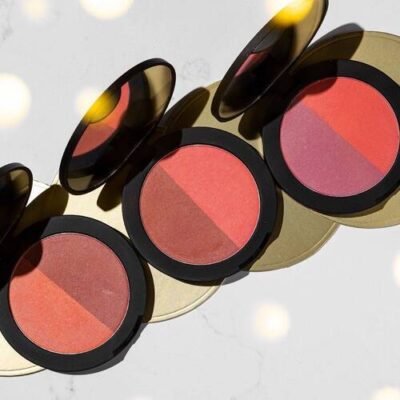 blush makeup products to make the face glow